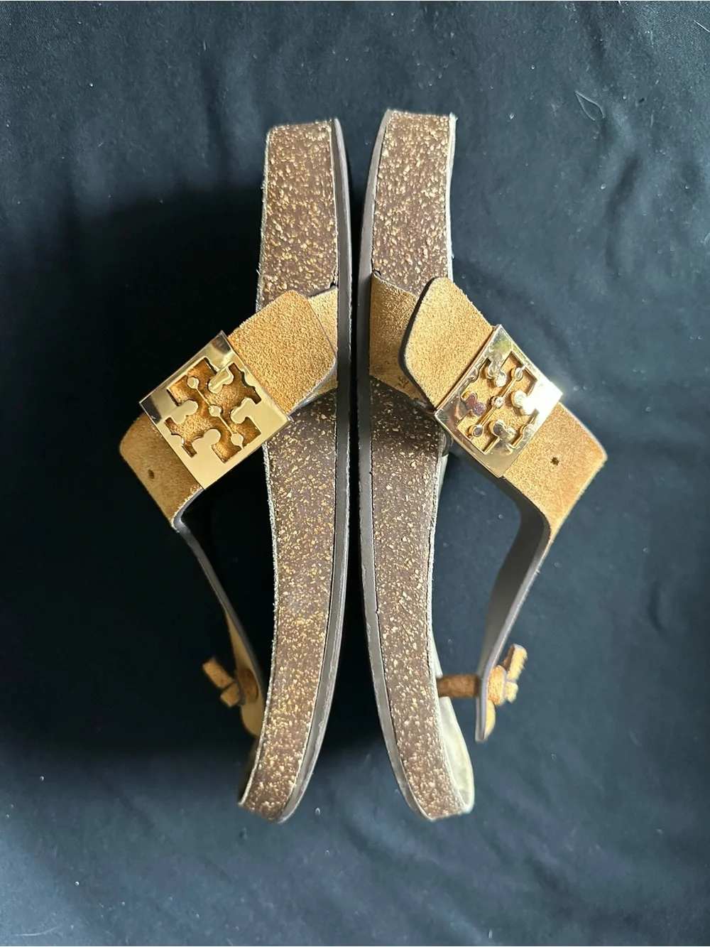 Tory Burch Mellow Thing Suede Cork Toe-Post Sandals Logo Plaque Cognac Tan 8.5